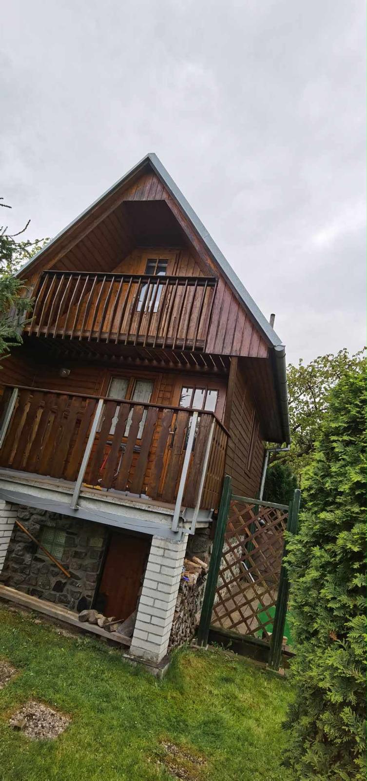 Dřevo 8