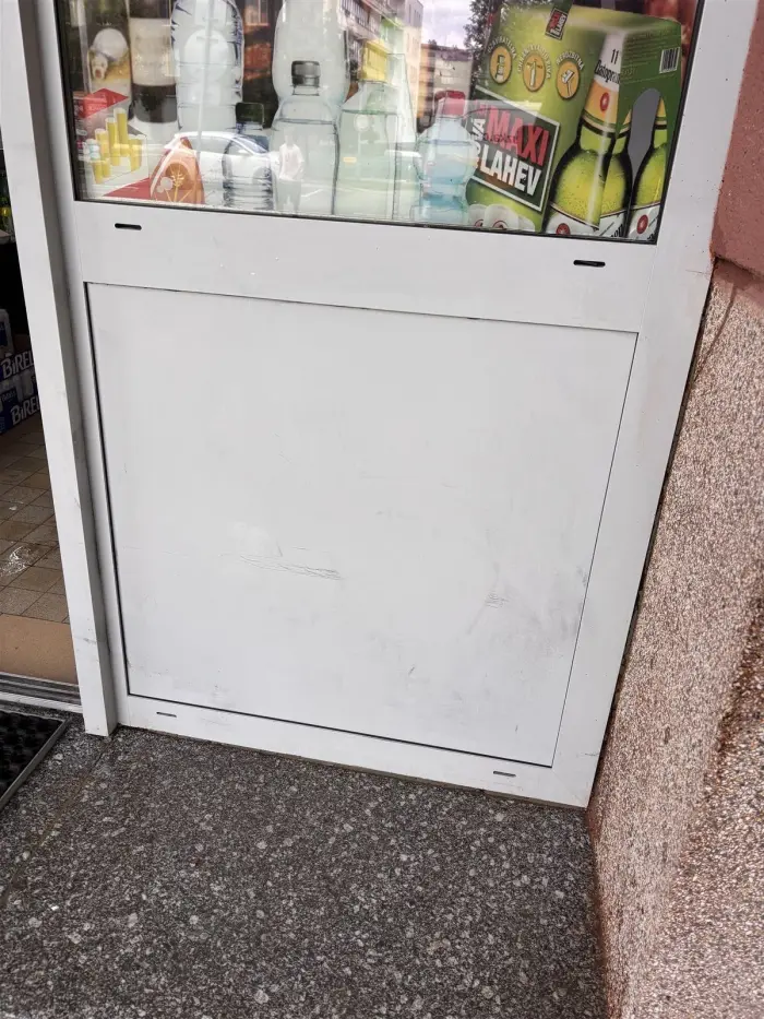 Odstranění graffiti 1 - po
